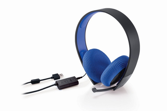 Sony kündigt Silver Wired Stereo Headset für PlayStation 4 an